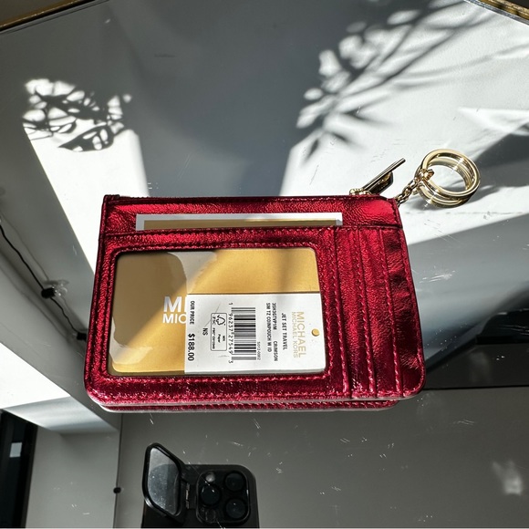 Michael Kors Wallet - Picture 2 of 4